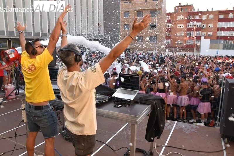 Encuentro de peñas y chupinazo en Santa Marta de Tormes. Fotos: Vanesa Martins 