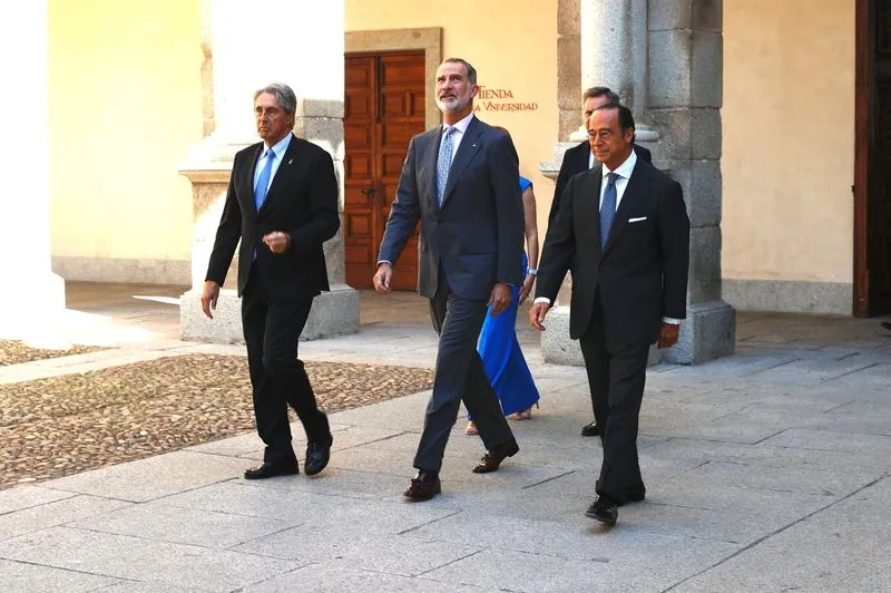 Acto en la Universidad de Alcalá de Henares para la entrega a la salmantina Ana Fernández-Sesma del VI Galardón Camino Real. Foto Casa Real