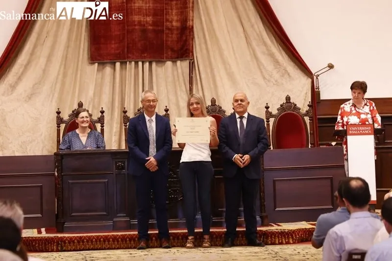 Entrega de premios de la USAL para los alumnos más brillantes de la EBAU 2023. Foto