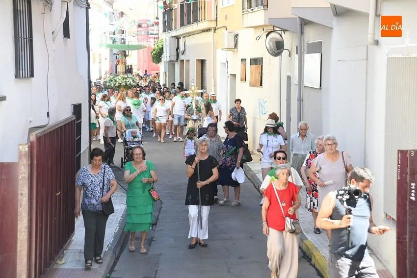 Momentos de la procesión de San Buenaventura en Moraleja/ Fotos: Adrián M.Pastor