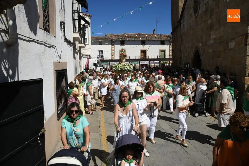 Momentos de la procesión de San Buenaventura en Moraleja/ Fotos: Adrián M.Pastor