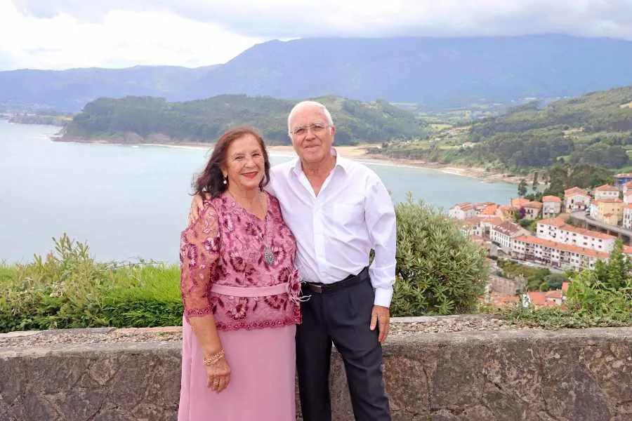 Foto 6 - Teo Garz&oacute;n y Mar&iacute;a del Carmen Maldonado celebran sus Bodas de Oro