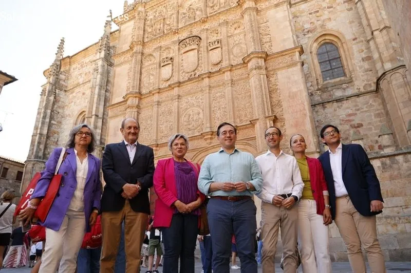 El ministro de Asuntos Exteriores, José Manuel Albares, visita Salamanca | FOTOS: David Sañudo 