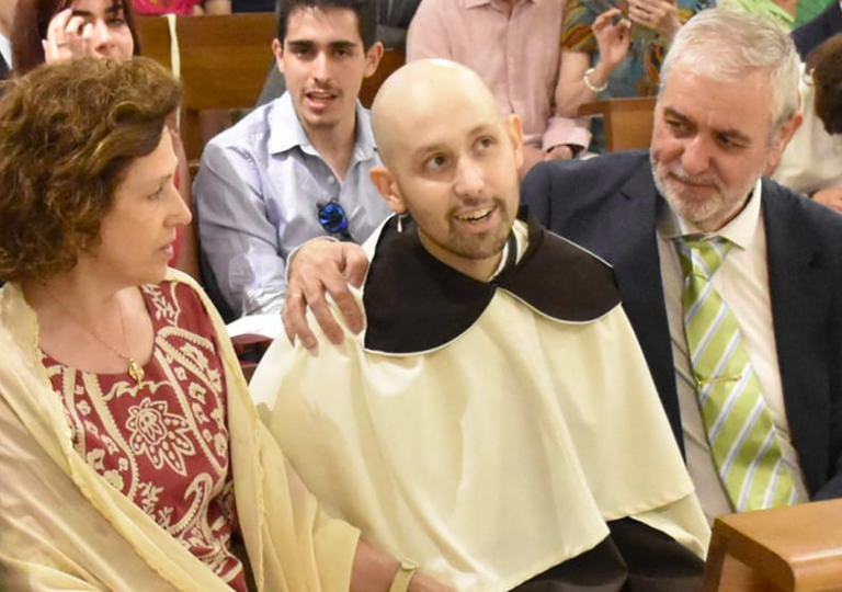 Fallece Pablo Alonso, el joven salmantino con Síndrome de Ewing que ingresó en los Carmelitas «in articulo mortis»