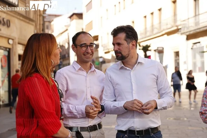 Visita de Luis Tudanca para apoyar la campaña del PSOE en Salamanca. Foto de David Sañudo