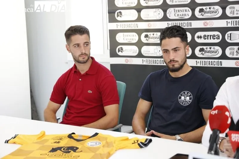 Presentación de Manu Ramírez, Camus, Iván Martínez y Erik Ruiz como nuevos jugadores de Unionistas de Salamanca. Foto de David Sañudo