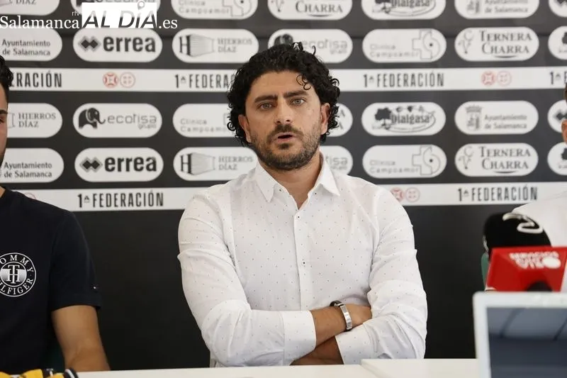 Presentación de Manu Ramírez, Camus, Iván Martínez y Erik Ruiz como nuevos jugadores de Unionistas de Salamanca. Foto de David Sañudo