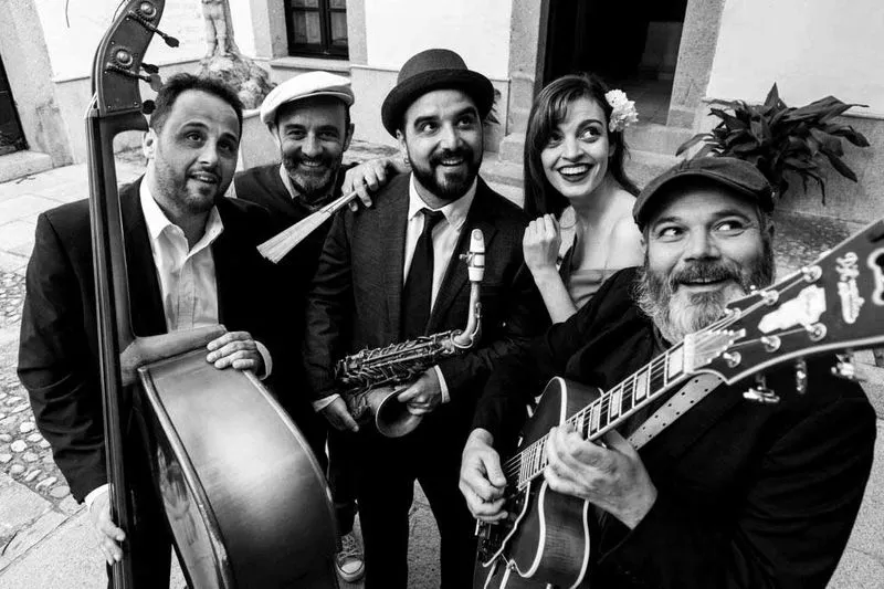 Swing Ton Ni Song actuarán el 18 de agosto