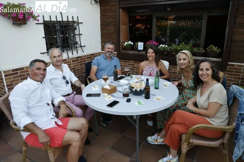 Foto 3 - Carmen Alcayde y Raul Ferv&eacute; llenan de humor La Mar Sala&aacute;