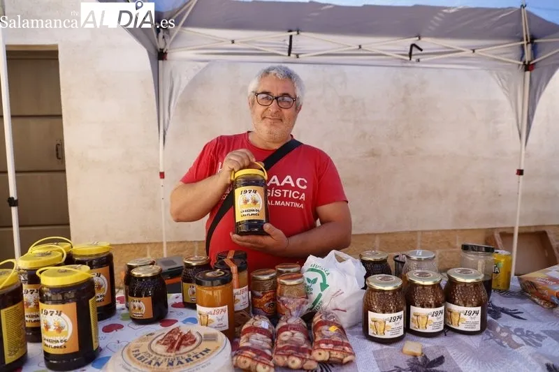 Foto 9 - &Eacute;xito de la I Feria Popular de Productos de la Armu&ntilde;a en La Vell&eacute;s