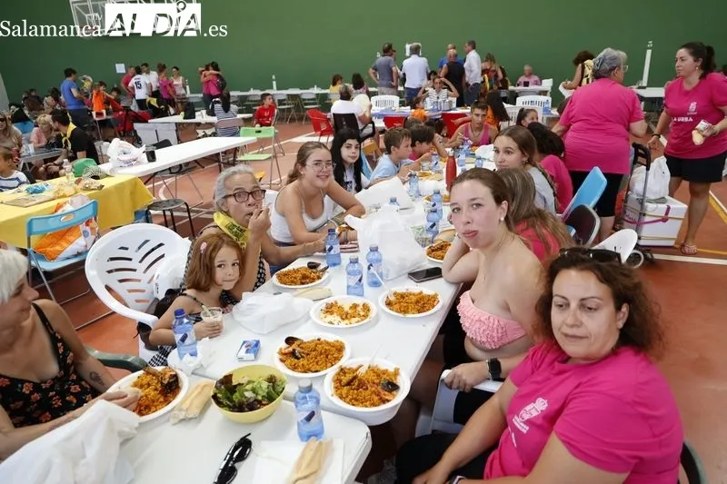 Foto 9 - Castellanos de Moriscos se divierte con su Gran Paella Popular