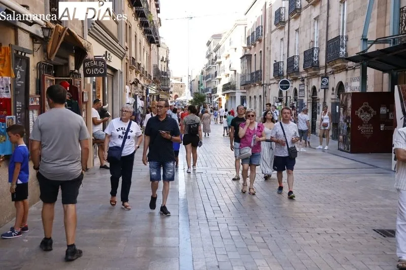Foto 16 - Buen ambiente en el centro de Salamanca en un fin de semana marcado por el calor