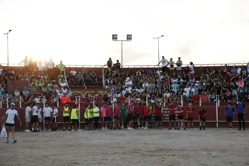Foto 2 - Ambientazo en las vaquillas de Carbajosa para seguir disfrutando de las fiestas
