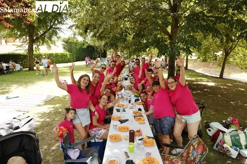 Foto 11 - Los vecinos de Carbajosa no fallan a su cita con la tradicional paellada