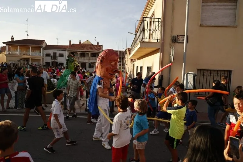 Pregón y chupinazo en Calzada de Valdunciel. Fotos: David Sañudo