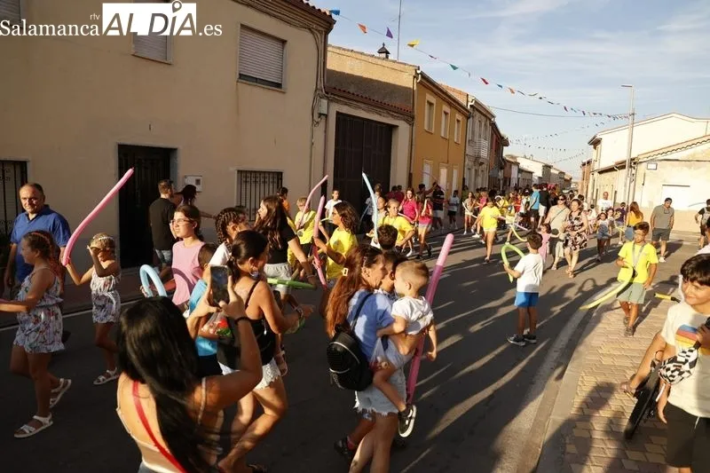 Pregón y chupinazo en Calzada de Valdunciel. Fotos: David Sañudo