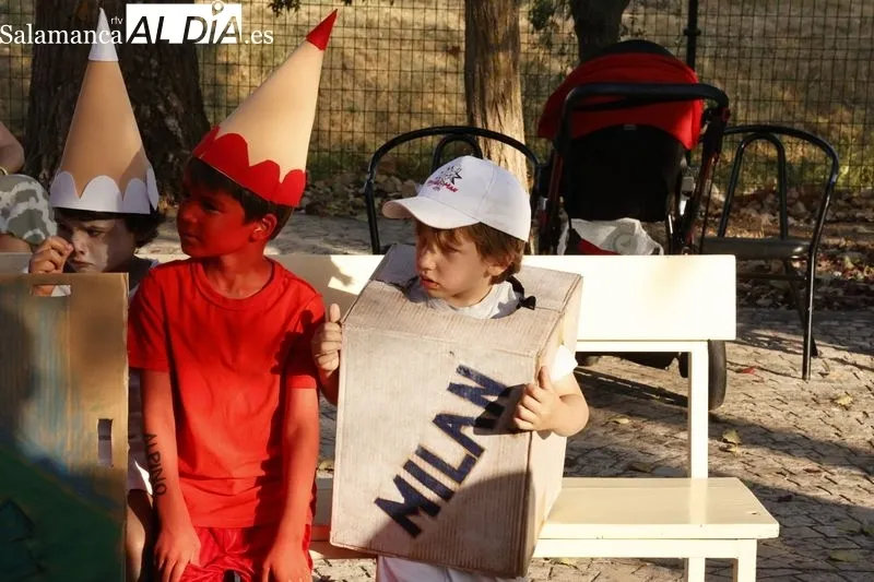 Foto 2 - Colorido y espectacular concurso de disfraces infantil en La Vell&eacute;s