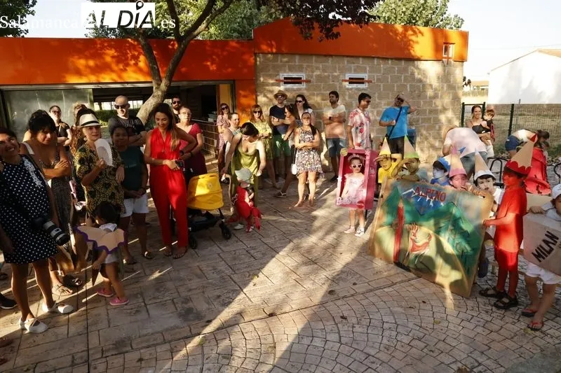 Foto 8 - Colorido y espectacular concurso de disfraces infantil en La Vell&eacute;s