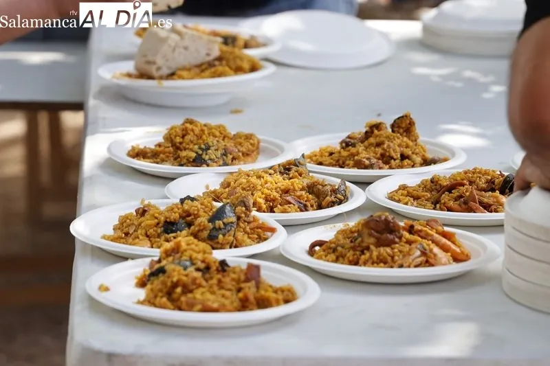 Foto 5 - Una espectacular paella popular para terminar las fiestas en Villagonzalo de Tormes
