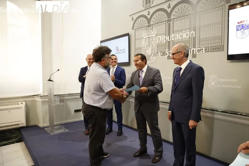 Clausura y entrega de los diplomas de las acciones de Formación y Empleo que tiene en marcha la Diputación. Fotos: David Sañudo