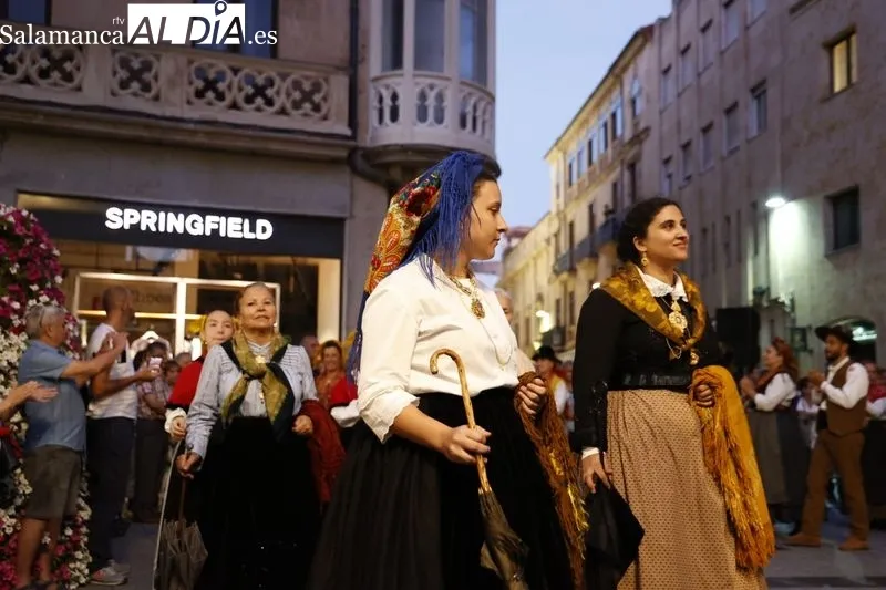 Foto 11 - Comienza el II Festival Internacional de Folclore que se celebra en Salamanca