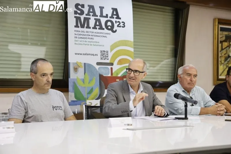 Foto 5 - Javier Iglesias se re&uacute;ne con los presidentes de asociaciones ganaderas de vacuno y FEAGAS