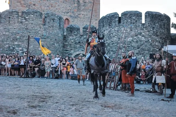 Foto 4 - El Castillo de Bragan&ccedil;a ya est&aacute; listo para acoger la &lsquo;Festa da Hist&oacute;ria&rsquo;
