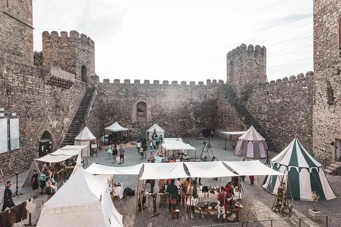 Foto 5 - El Castillo de Bragan&ccedil;a ya est&aacute; listo para acoger la &lsquo;Festa da Hist&oacute;ria&rsquo;