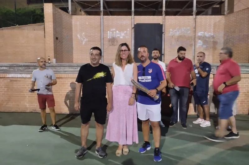 El parque La Huerta acogía el torneo interpeñas de calva y rana