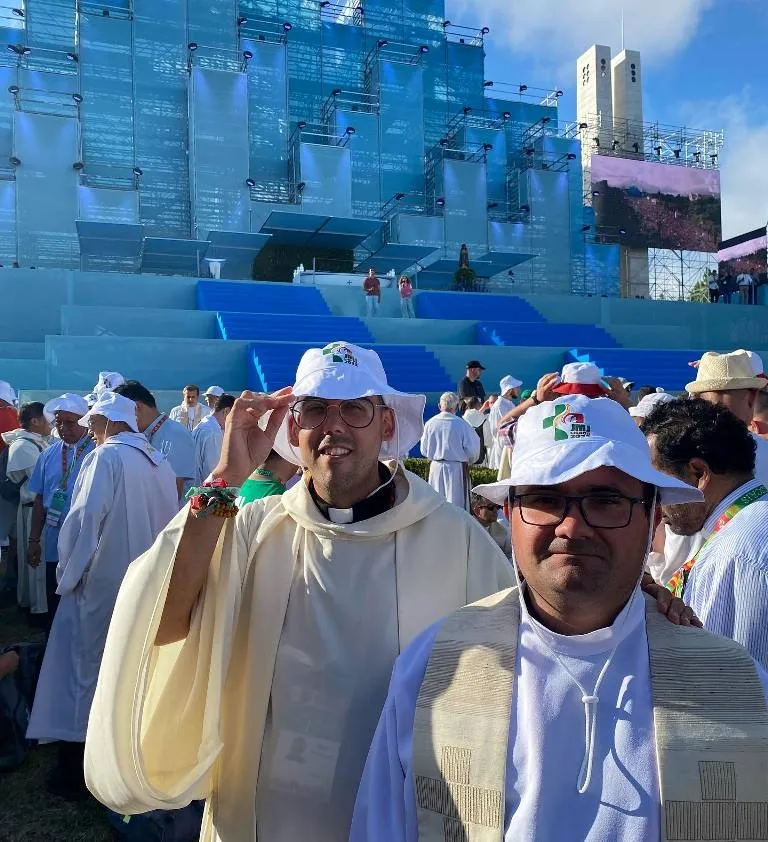Foto 7 - Los j&oacute;venes de la Di&oacute;cesis ya est&aacute;n en Lisboa mientras 200 mexicanos celebran una misa en Cerralbo