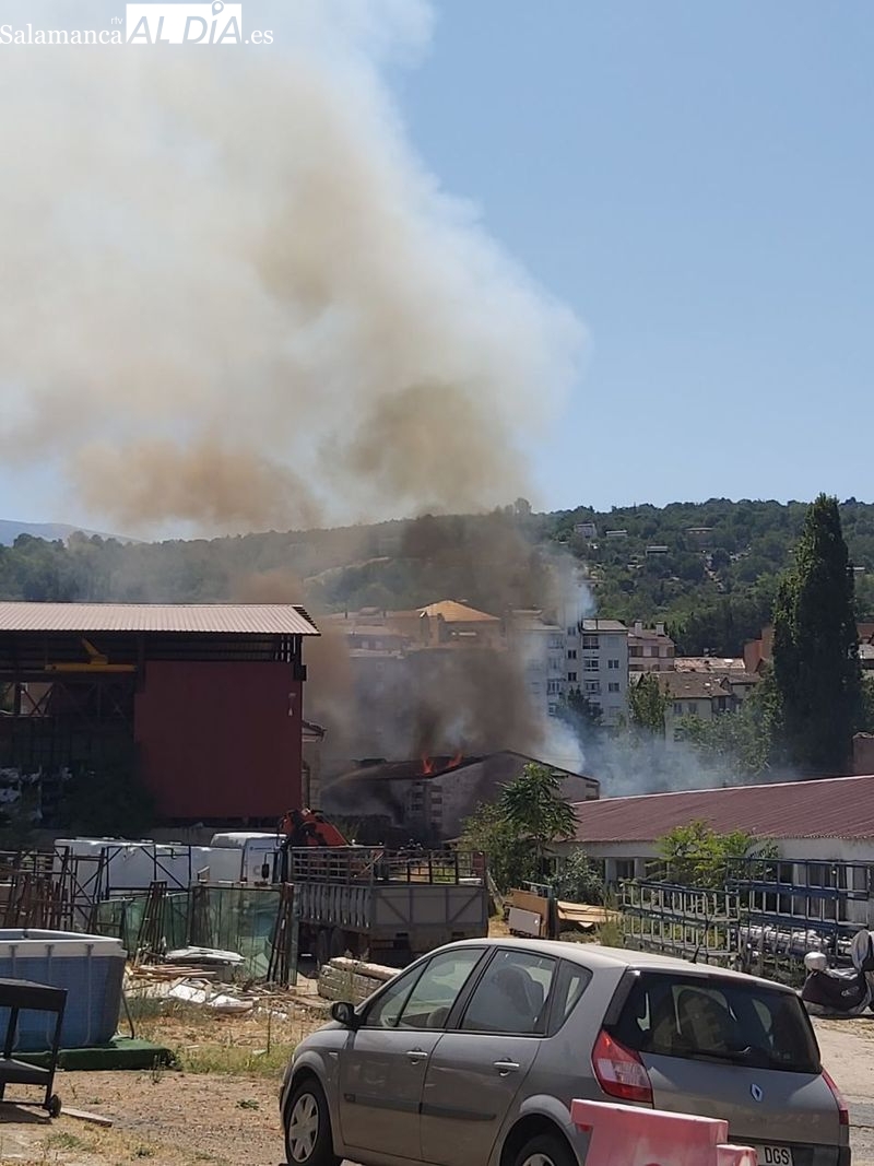 Alarma en la ciudad de Béjar por un importante incendio