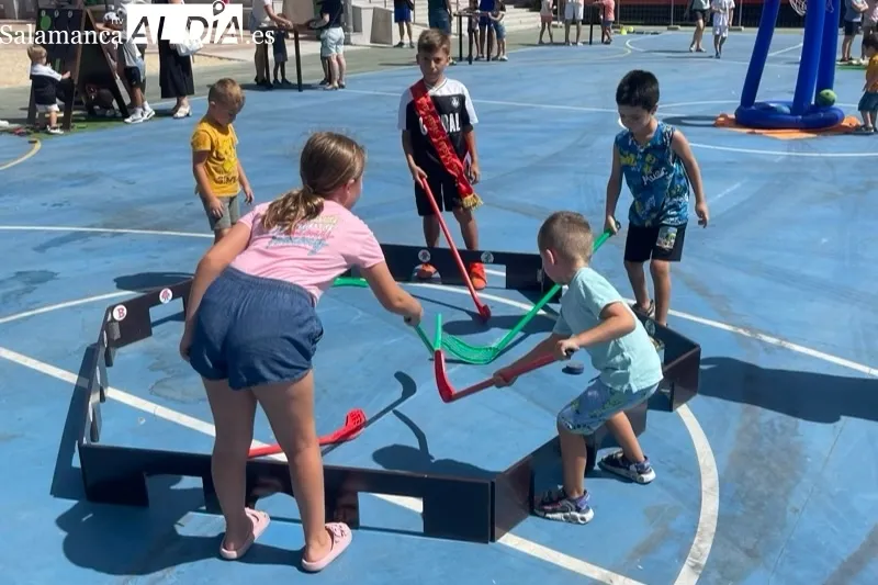 El parque La Huerta acogía una mañana de juegos infantiles este viernes de fiestas