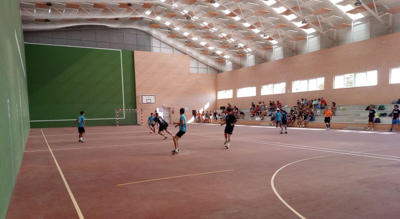 Foto 3 - El Real Monleras se impone por 5-3 al Misco de Ledesma en el IV Torneo de Fútbol Sala de Sardón de los Frailes 
