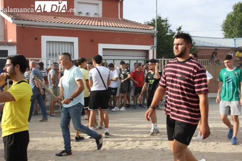 Babilafuente celebraba su primer encierro de las fiestas con gran ambiente