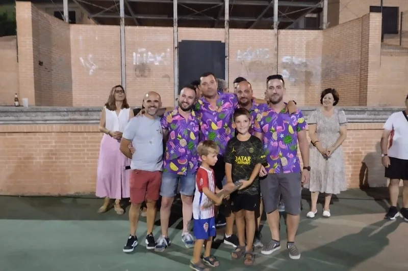 El parque La Huerta acogía el torneo interpeñas de calva y rana