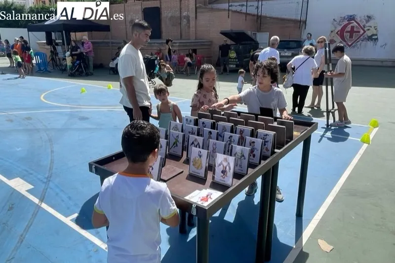 El parque La Huerta acogía una mañana de juegos infantiles este viernes de fiestas
