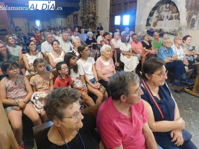 Representación de la obra 'Buscando a Nebrija' en Almenara de Tormes 
