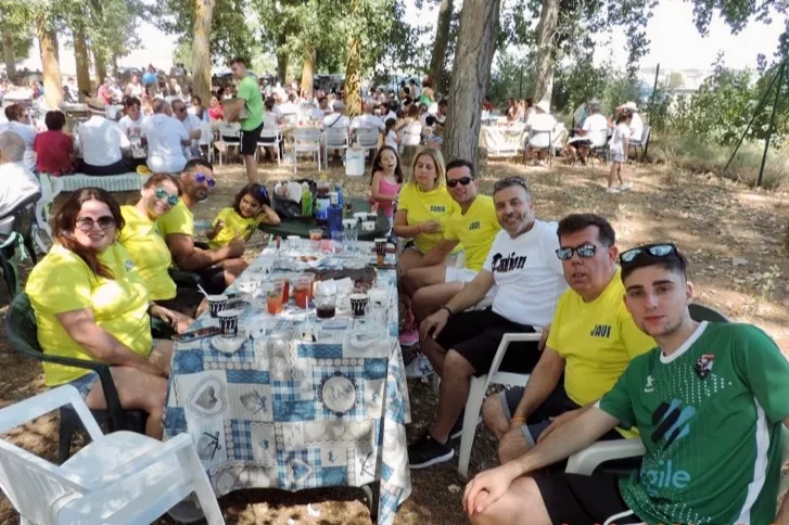 Aldearrubia celebraba una gran paellada este domingo