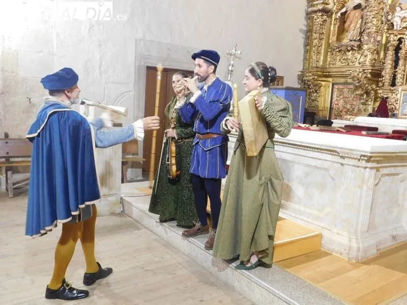 La iglesia parroquial de Santa Elena acogió en Calzada de Valdunciel el montaje de Denis Rafter 