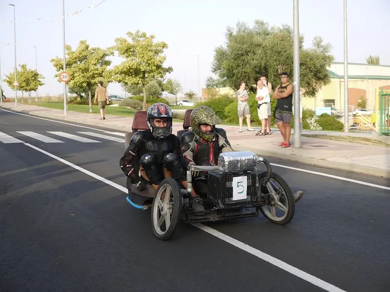 Carrera de Autos Locos en Carbajosa