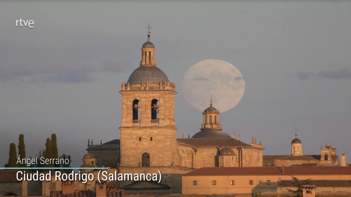 La Catedral aparece junto a la luna llena en ‘El Tiempo’ de La 1 gracias a Ángel Serrano