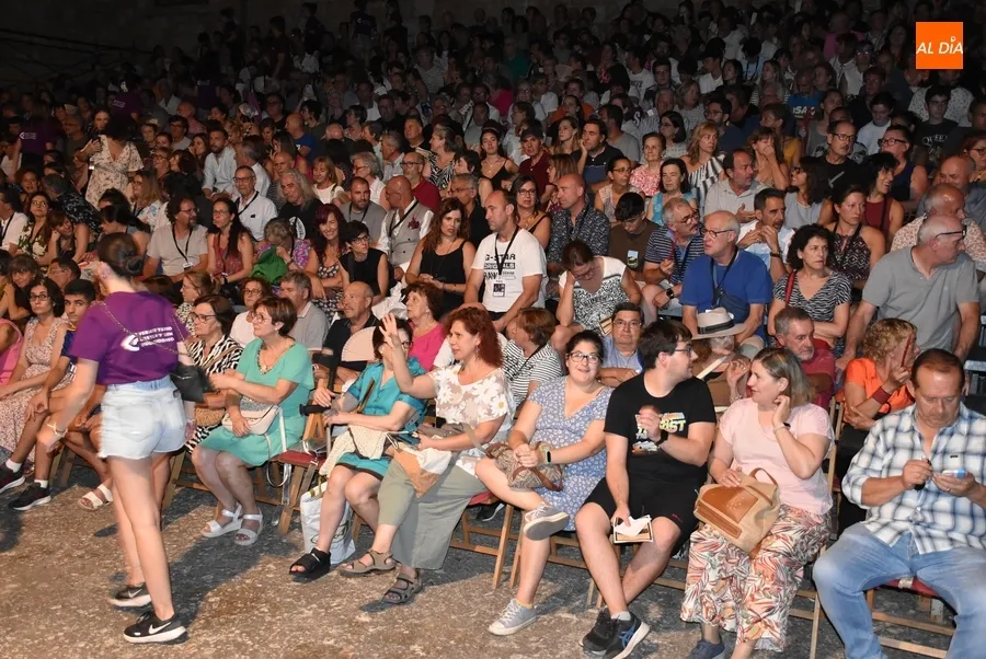 Foto 6 - Aplaudid&iacute;simo remate del Jueves con la exhibici&oacute;n de personajes de &lsquo;Hoy no estrenamos&rsquo;