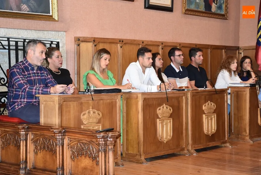 Foto 6 - Aprobada la composici&oacute;n de la Comisi&oacute;n que organizar&aacute; el Carnaval del Toro 2024
