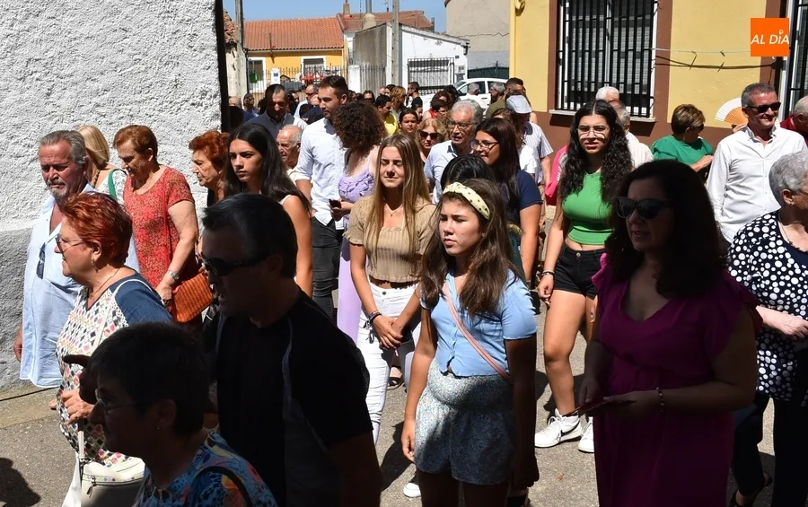 Foto 6 - San Ceferino procesiona en Tenebr&oacute;n al ritmo del &lsquo;Himno a la Alegr&iacute;a&rsquo;