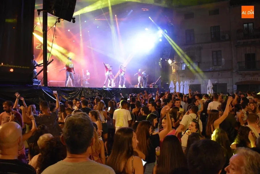 Foto 5 - Clan Zero cierra el c&iacute;rculo del Martes Mayor con un fant&aacute;stico ambiente