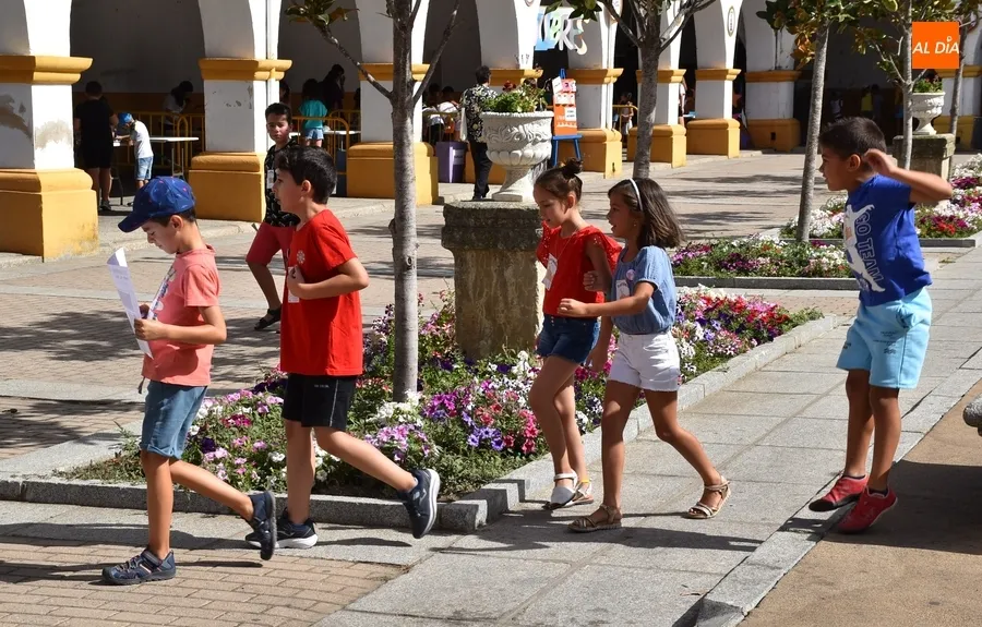 Foto 4 - El Palabreando empieza a familiarizar un a&ntilde;o m&aacute;s a los m&aacute;s peque&ntilde;os con el teatro