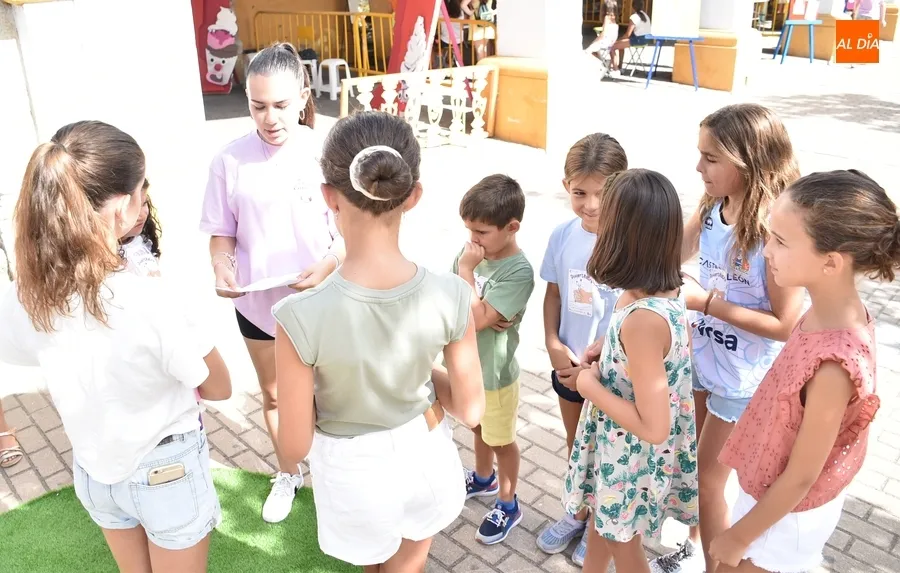 Foto 6 - El Palabreando empieza a familiarizar un a&ntilde;o m&aacute;s a los m&aacute;s peque&ntilde;os con el teatro