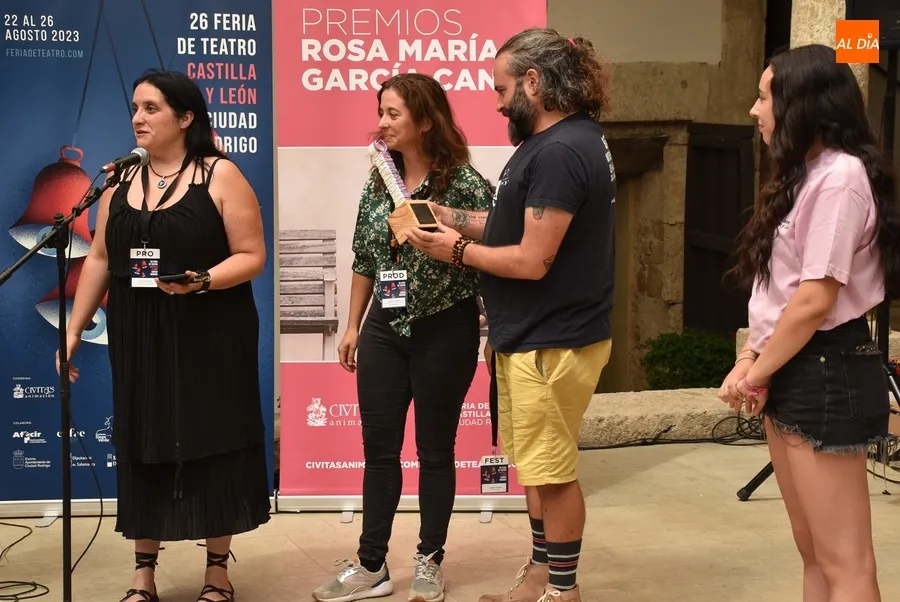 Foto 3 - La entrega de los 12&ordm; Premios Rosa Mar&iacute;a Garc&iacute;a Cano propicia &ldquo;un d&iacute;a muy feliz&rdquo;