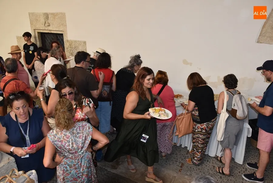 Foto 7 - Los profesionales de la Feria vuelven a comer por un d&iacute;a, cuatro a&ntilde;os despu&eacute;s, en el Palacio de Montarco