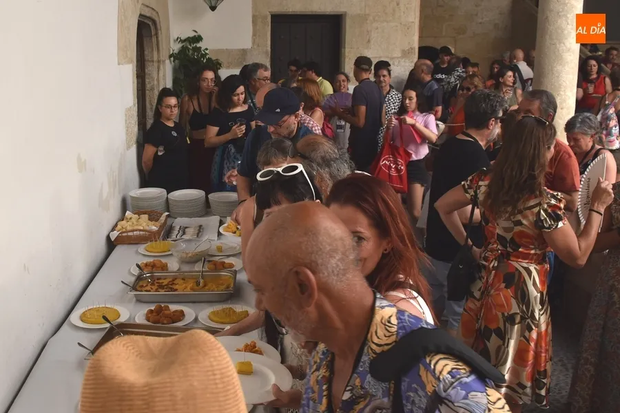 Foto 8 - Los profesionales de la Feria vuelven a comer por un d&iacute;a, cuatro a&ntilde;os despu&eacute;s, en el Palacio de Montarco
